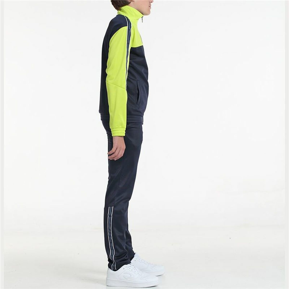 V4H999BB720602EF82A384DC4EE970EB9BCR5469668P4