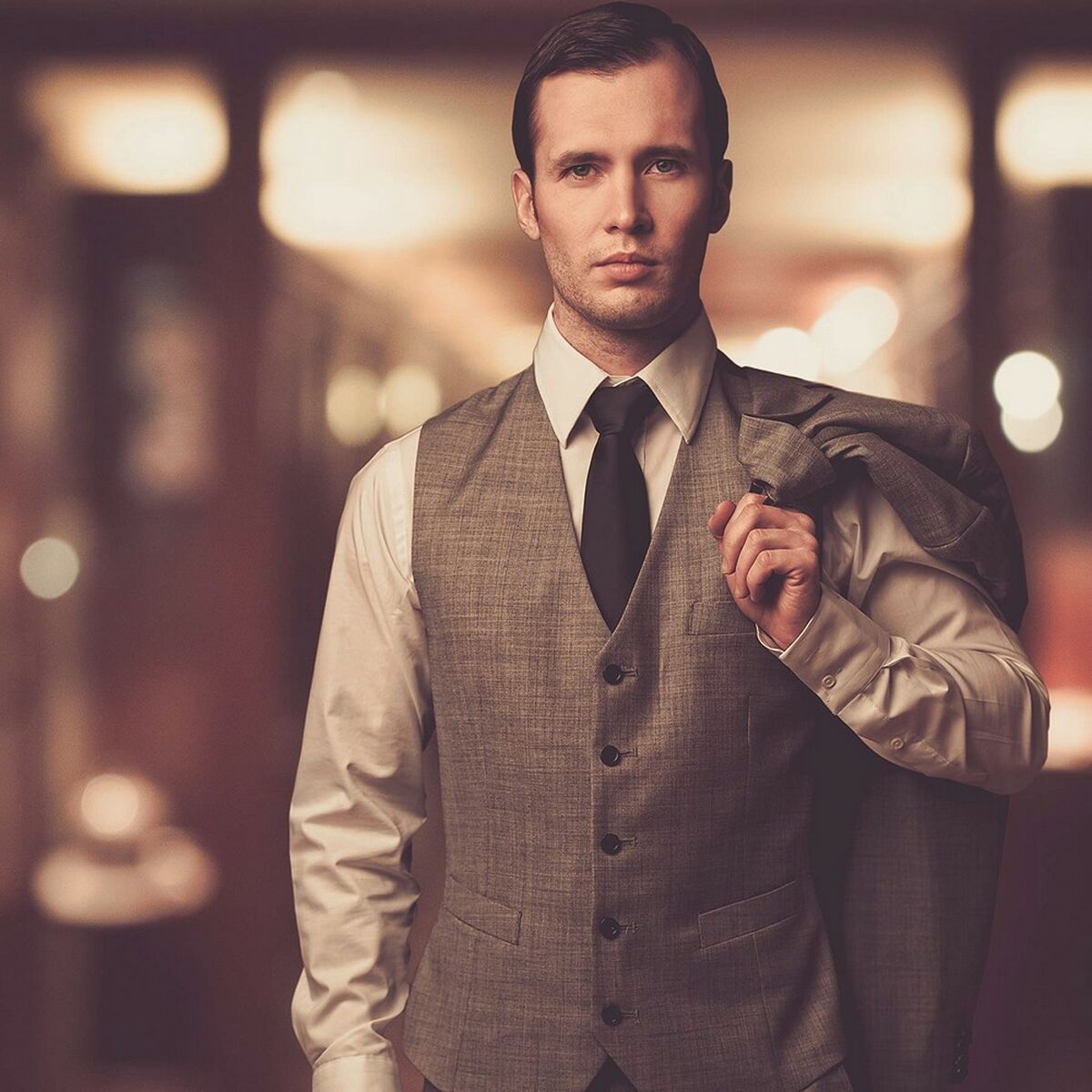 V11H82B20EC713E922DF8674CCBD99B89A03R3967005P5