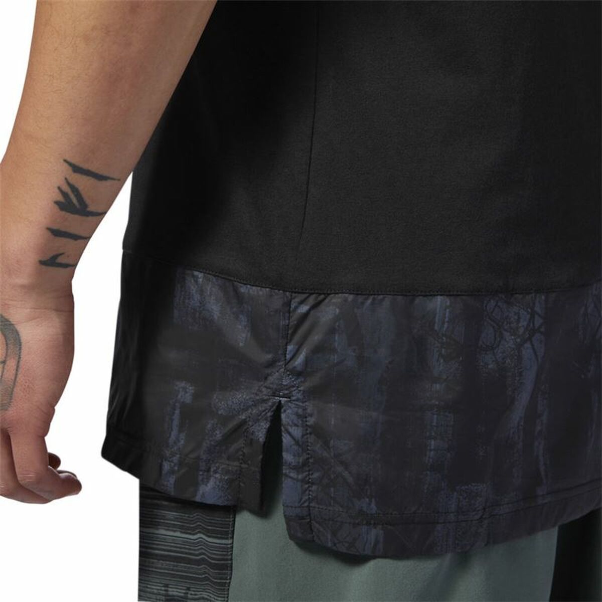 V9H5F793F245FA4BB0AF4EFD253E697A7AER4764575P5