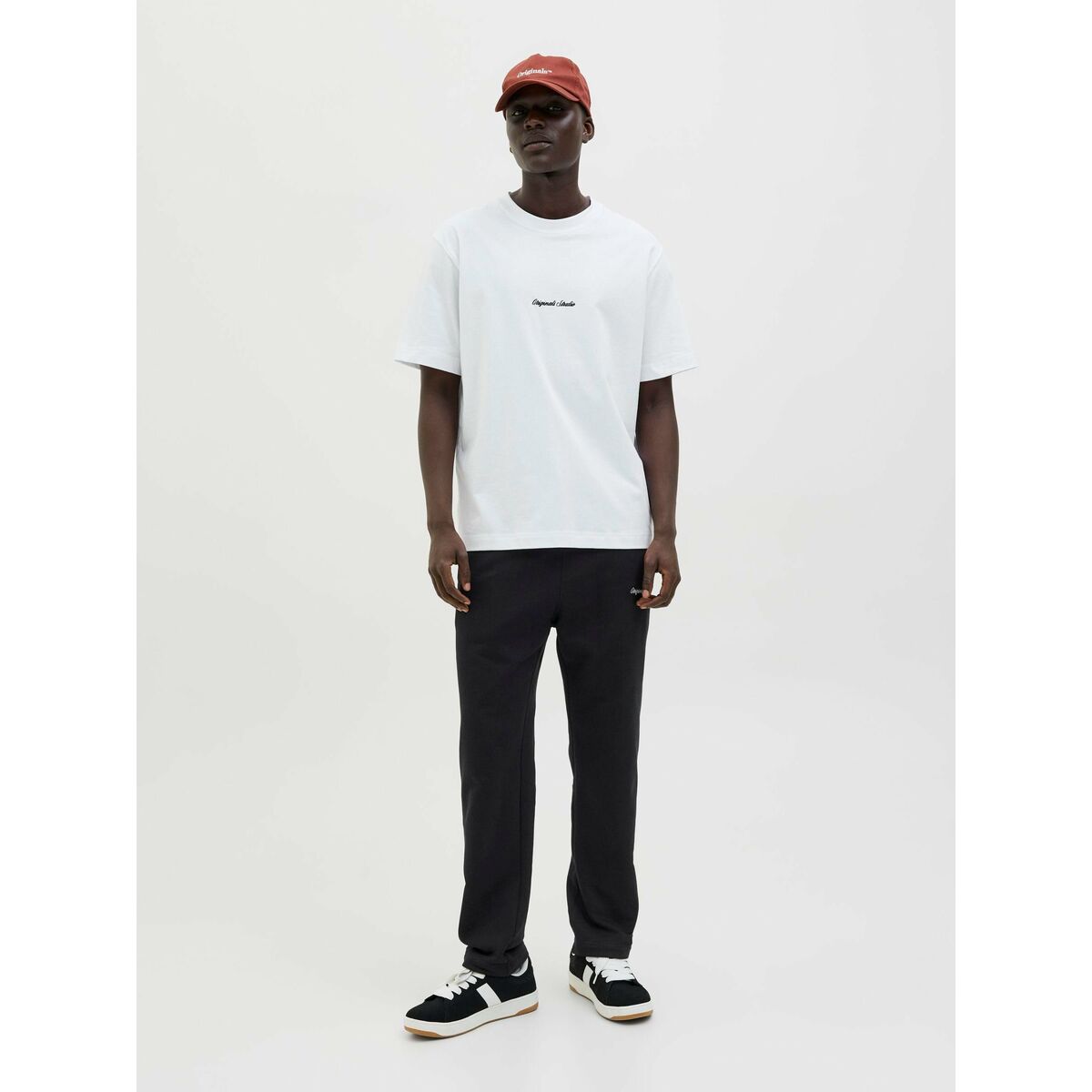 V3H6889416E4230144F7AC39C60656DA07ER7069187P5