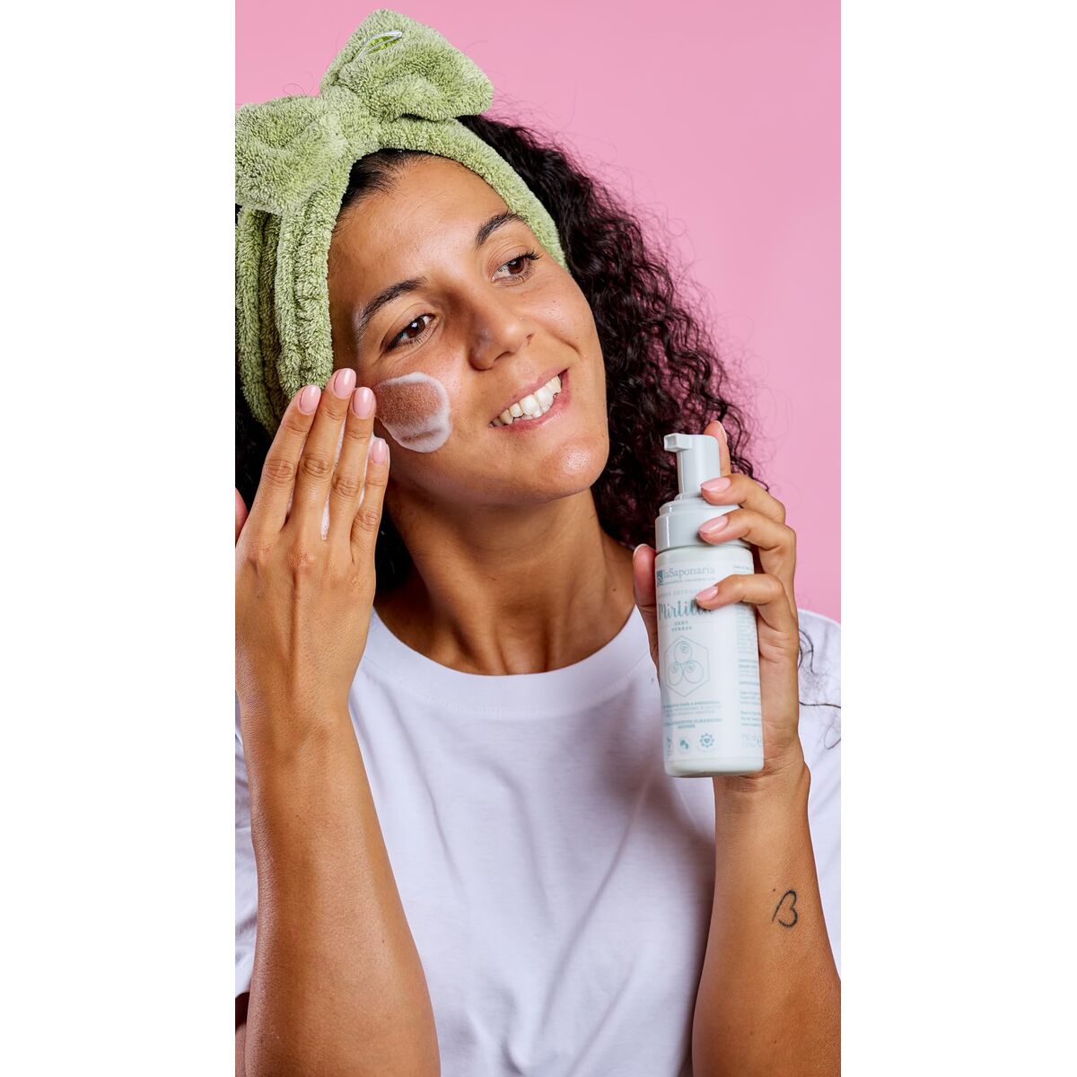 V2H22117B50AF65E209EE8AB0467911D772R7472913P4