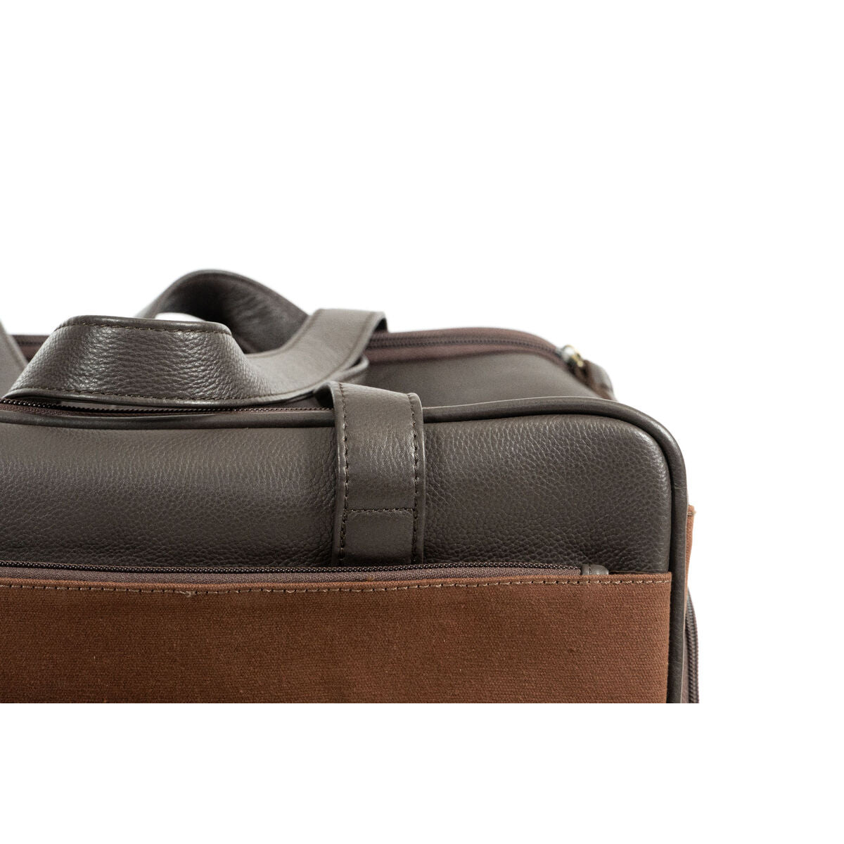 V4H1E22AC2D8F0DF0B8BCE9016AD207952ER5658794P4